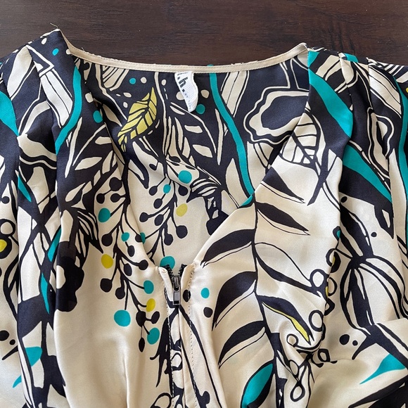 TLH by Hype Women's Gold Sleeveless Zipper Mini Dress Sz Small - Picture 3 of 8